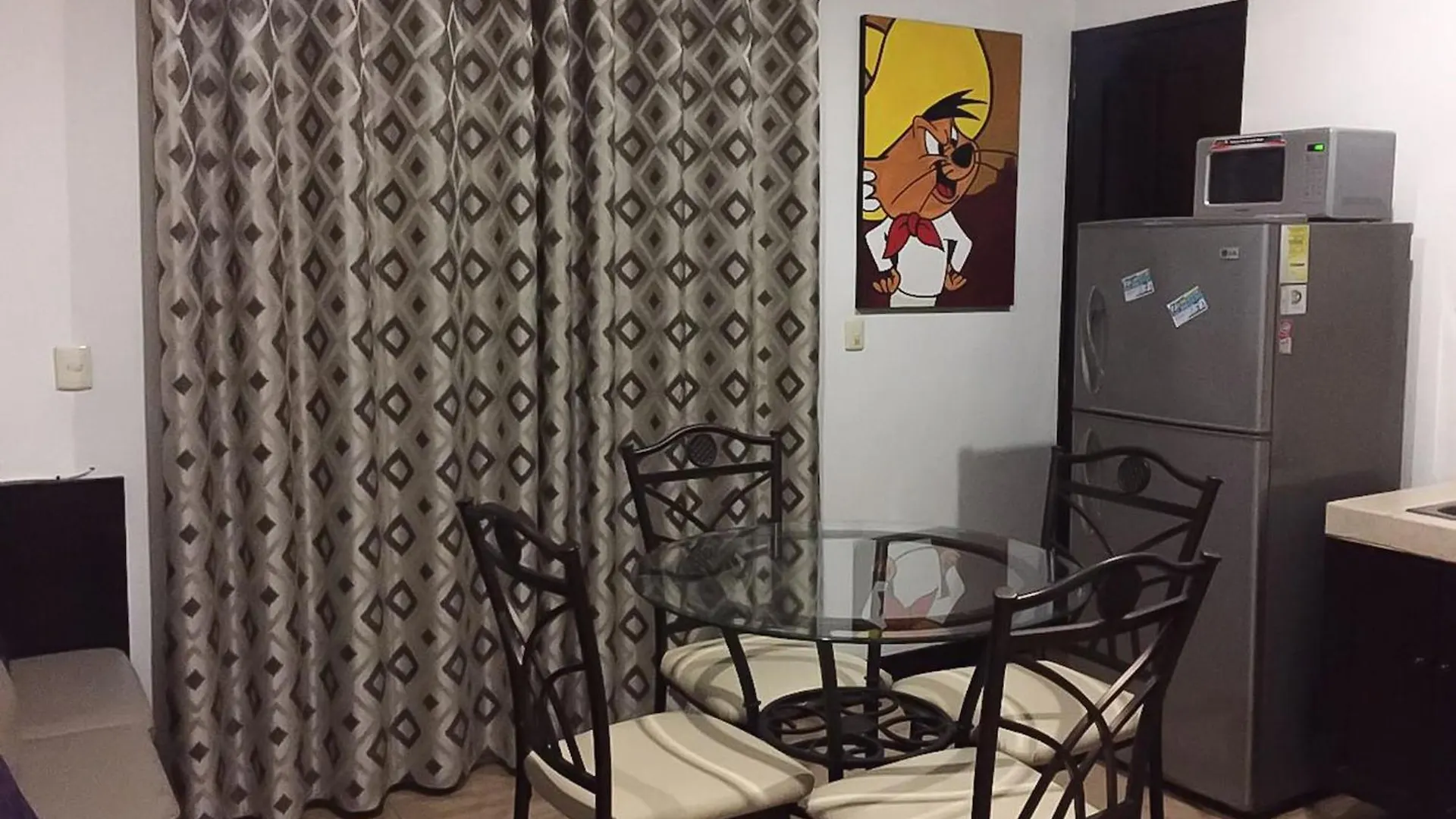 Speedy Double Room Dolce Vita Caribe Beach B&B Плая-дель-Кармен Апартаменты